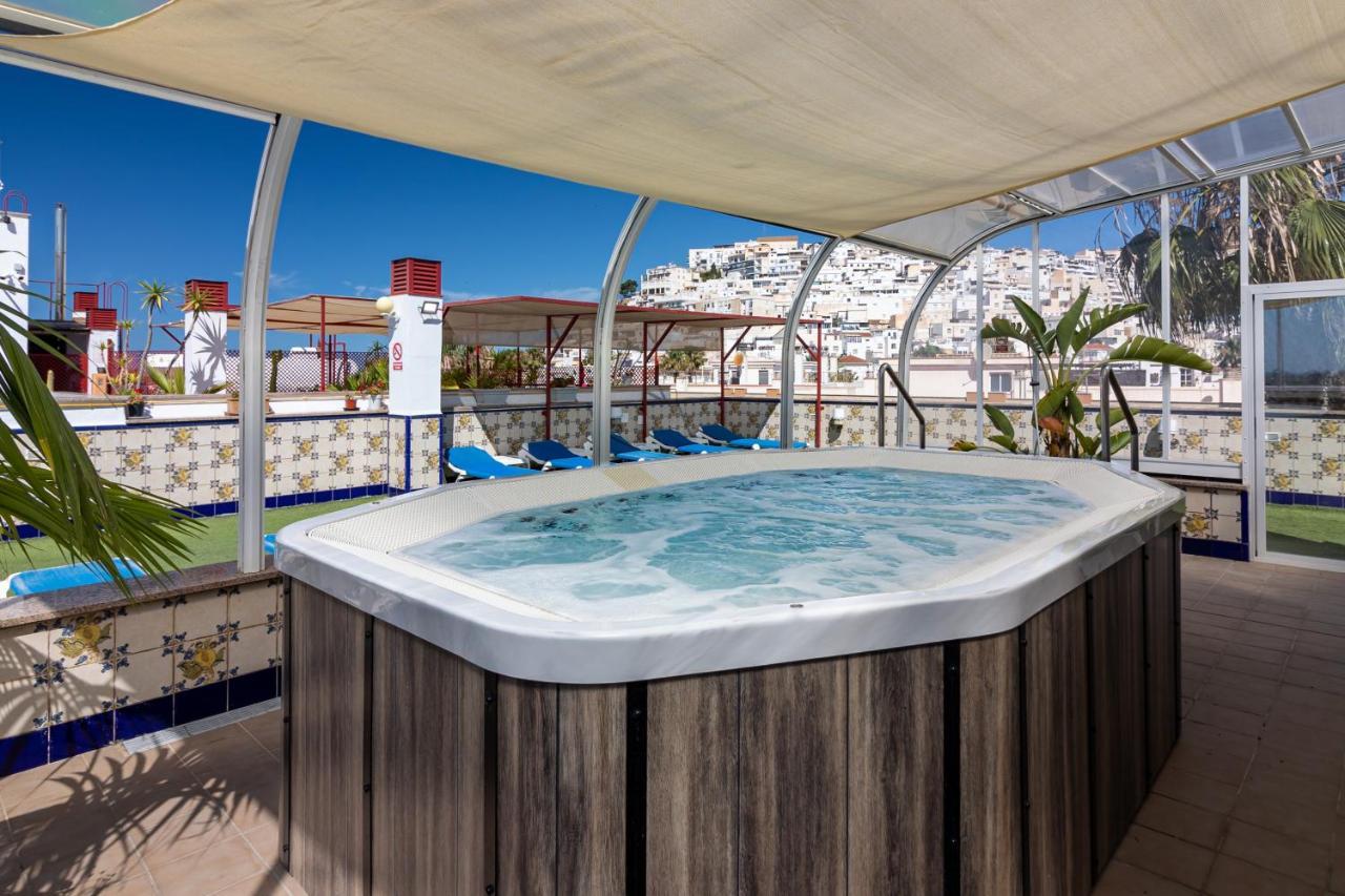 Apartamentos Avenida Tropical By Bossh! Apartments Salobreña Exteriör bild